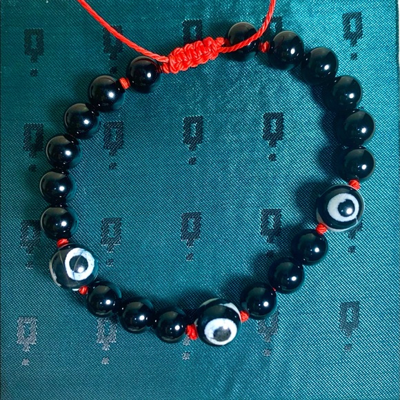 Red String Black Onyx bracelet- Handmade - Picture 5 of 5